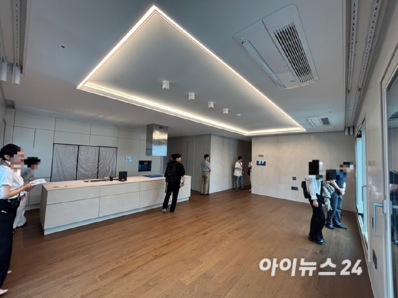 디에이치 방배 단지 내부 모습. [사진=김민지 기자]