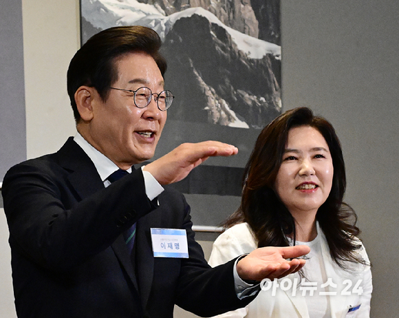 이재명 더불어민주당 대선 후보가 29일 서울 성동구 한 공유사무실에서 열린 '혁신성장의 씨앗, 스타트업 레벨업!' 간담회에서 발언을 하고 있다. [사진=곽영래 기자]