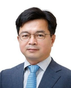 금융위원회 신임 부위원장으로 임명된 신진창 사무처장. [사진=금융위원회]