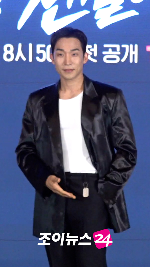 배우 이상이가 지난 6일 오후 서울 광진구 풀만 앰배서더 서울 이스트폴에서 열린 티빙 오리지널 '취사병 전설이 되다' 제작발표회에 참석해 포즈를 취하고 있다. [사진=문수지 기자]
