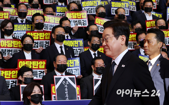 이재명 대통령이 4일 서울 여의도 국회 본회의에서 내년도 정부 예산안에 대한 시정연설을 하고 있다. [사진=곽영래 기자]