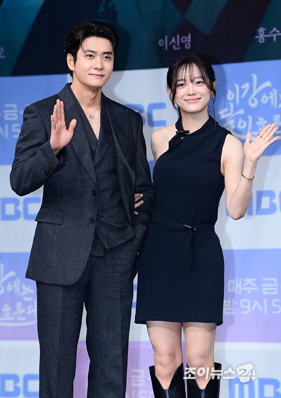 배우 강태오와 김세정이 30일 오전 서울 마포구 상암동 MBC에서 열린 MBC 새 금토드라마 '이강에는 달이 흐른다' 제작발표회에 참석하고 있다. [사진=정소희 기자]