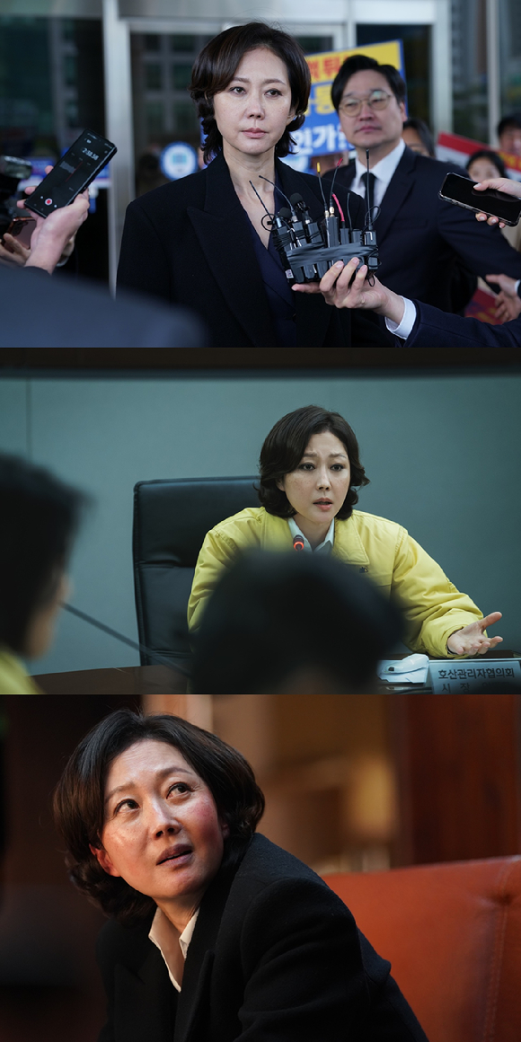 배우 염정아가 '노 웨이 아웃 : 더 룰렛'에서 열연하고 있다. [사진=STUDIO X+U]