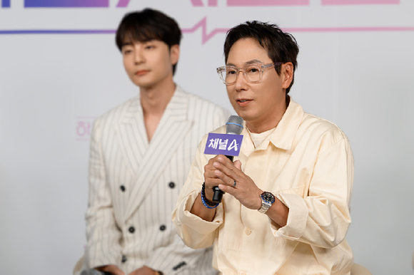 '하트시그널5' 윤종신 "'왕사남' 이을 흥행작"⋯김이나 "진심의 온도들"