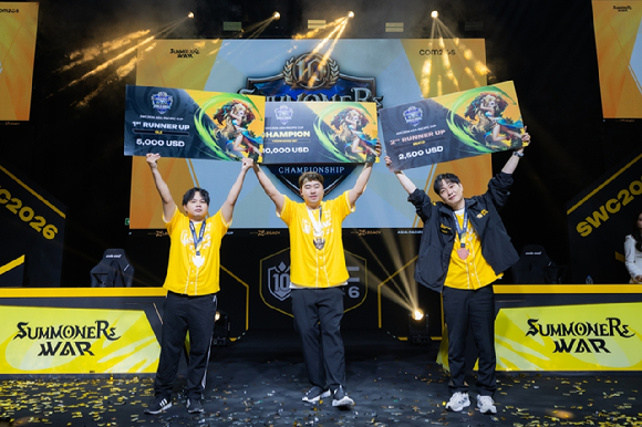 'SWC2026' 아시아퍼시픽 컵 상위 3인. 좌측부터 GLE, YEONHONG-187, BEAT.D. [사진=컴투스]