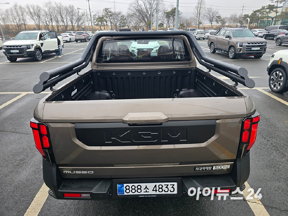 KGM 신형 '무쏘' 가솔린 모델. [사진=김종성 기자]
