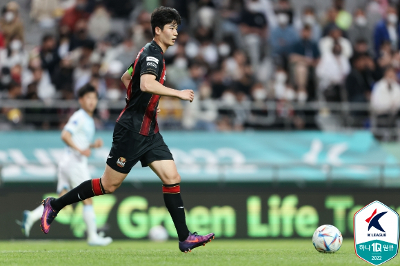 FC서울 기성용. [사진=한국프로축구연맹]