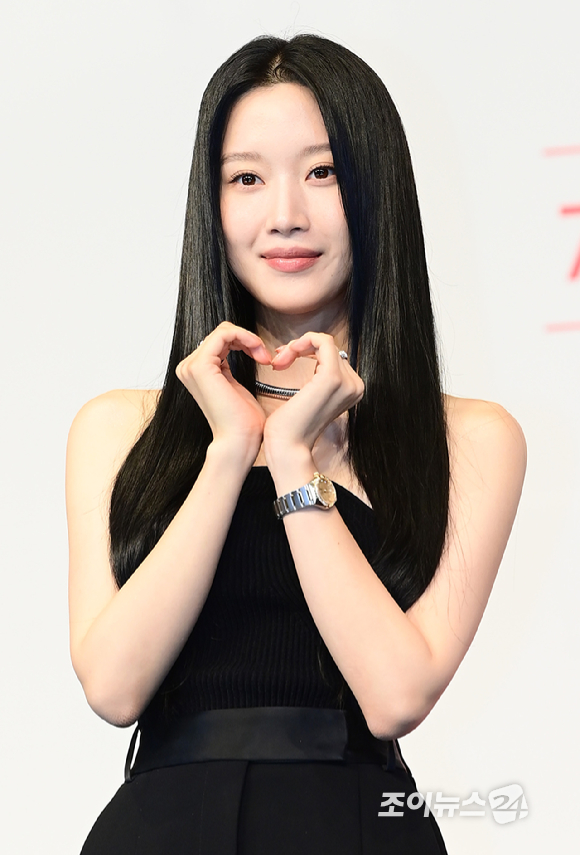배우 문가영이 1일 오후 서울 영등포구 더링크서울 트리뷰트포트폴리오 호텔에서 열린 tvN 새 토일드라마 '서초동' 제작발표회에 참석하고 있다. [사진=정소희 기자]