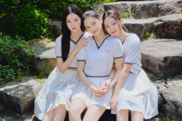 JTBC 'R U Next?'(알유넥스트) 참가자 원희, 아이리스, 이로하, 영서 [사진=빌리프랩 ]