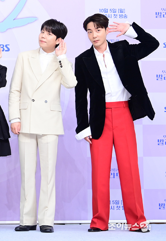 가수 정승환과 로이킴이 30일 오전 서울 양천구 목동 SBS 사옥에서 열린&nbsp;SBS 오디션 프로그램 '우리들의 발라드 2' 제작발표회에서 참석 하고 있다. [사진=정소희 기자]