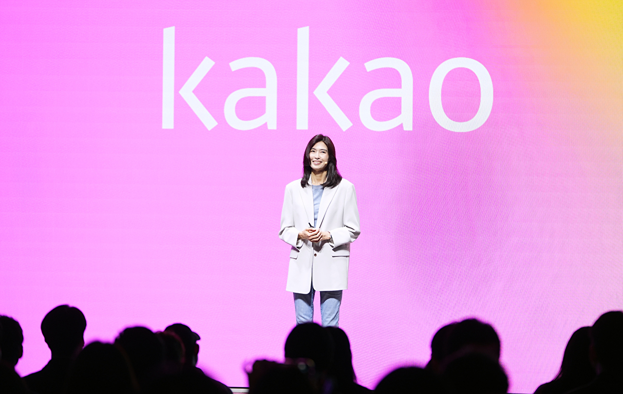 정신아 카카오 대표 "AI 시대에도 '모두를 위한 연결'⋯다음 10년 연결"