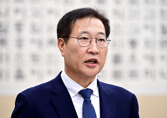 박성재 법무부 장관 후보자가 15일 오전 서울 여의도 국회에서 열린 인사청문회에서 모두발언을 하고 있다. [사진=곽영래 기자]