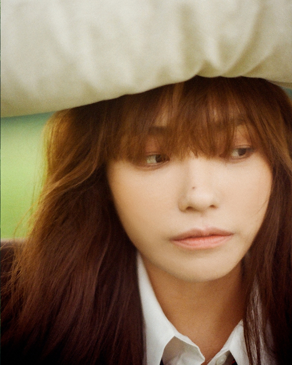 이진아 정규 앨범 '도시의 속마음' 콘셉트 포토 [사진=안테나]