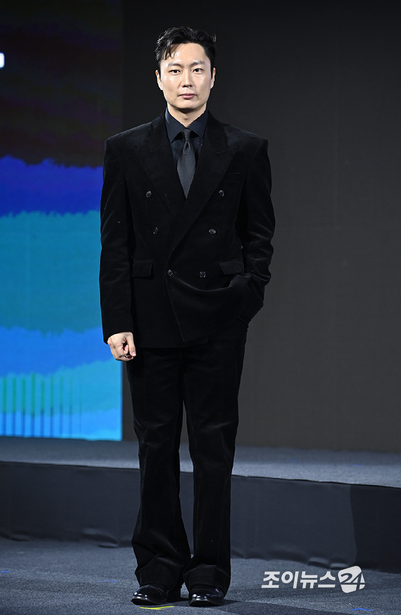 배우 노재원이 15일 서울 강남구 그랜드 인터컨티넨탈 서울 파르나스에서 열린 디즈니+ '메이드 인 코리아' 제작발표회에서 포즈를 취하고 있다. [사진=곽영래 기자]