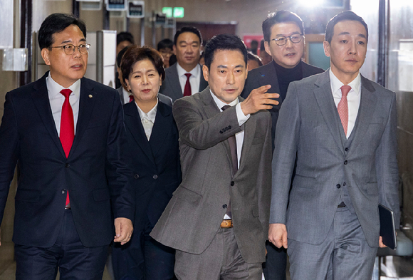 이재명 대통령이 지난 29일 청와대에서 열린 수석보좌관회의에서 발언하고 있다. [사진=연합뉴스]