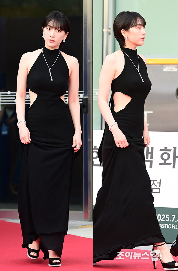 배우 강지영(카라)이 3일 오후 경기도 부천시 부천아트센터에서 열린 제29회 부천국제판타스틱영화제 레드카펫 행사에 참석하고 있다. [사진=정소희 기자]