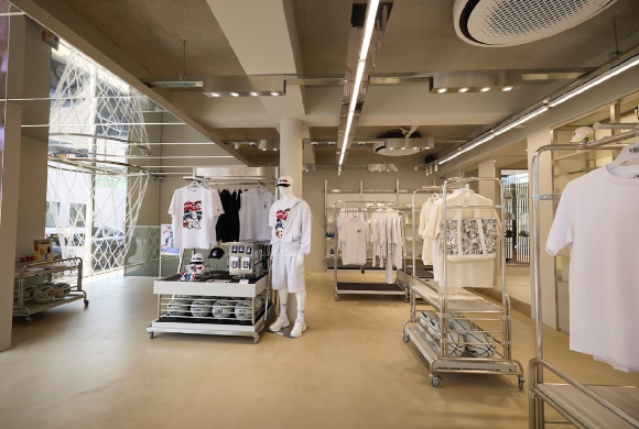 NBA 서울 플래그십 스토어 1층 이미지. [사진=한세엠케이]