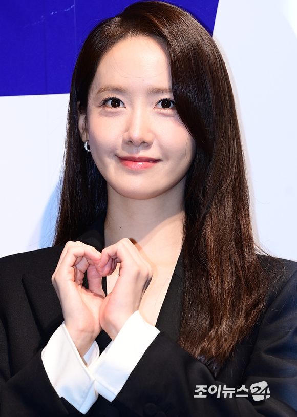 배우 임윤아가 17일 오후 서울 성동구 팝업스토어에서 열린 프리미엄 마사지기 브랜드 풀리오(Pulio) 체험형 팝업스토어 오픈 행사에 참석하고 있다. [사진=정소희 기자]