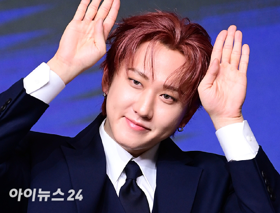 그룹 스트레이키즈 창빈이&nbsp;22일 오전 서울 영등포구 여의도 콘래드호텔에서 열린&nbsp;스트레이키즈(Stray Kids) 정규 4집 '카르마' 발매 기념 기자간담회에서 포즈를 취하고 있다. [사진=정소희 기자]