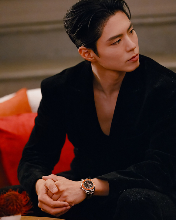 박보검, 밀라노 홀렸다⋯캐주얼부터 수트까지