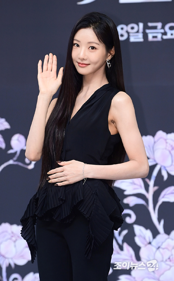 배우 이세희가 7일 오후 서울 양천구 목동 SBS사옥에서 열린 SBS 새 금토드라마 '멋진 신세계' 제작발표회에 참석하고 있다. [사진=정소희 기자]