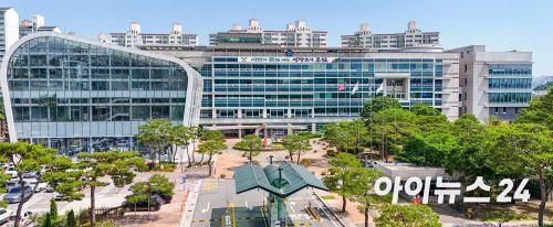 "오산시청 희망복지과장입니다, 물품 구매가 필요한데··" ...공무원 사... - 뉴스 썸네일 이미지
