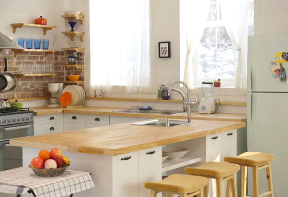 생활 속 주방용품과 식재료 관리 습관이 암 위험을 높일 수 있다는 전문가의 설명이 나왔다. 사진은 본 기사 내용과 무관. [사진=Rethinking The Future]