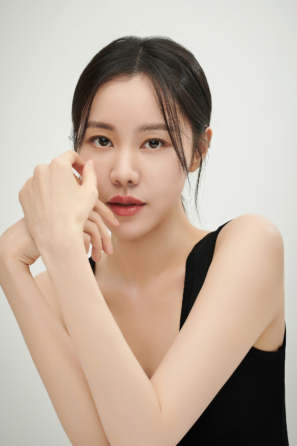 김예원 프로필. [사진=에코글로벌그룹]
