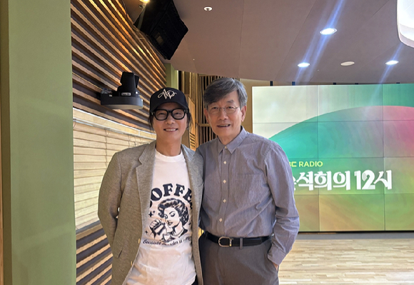 손석희 만난 김종서 "원키 라이브는 정진 위한 도전, 김장훈 연출과 시너지"