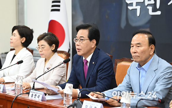 송언석 국민의힘 비상대책위원장 겸 원내대표가 28일 오전 서울 여의도 국회에서 열린 비상대책위원회의에서 발언하고 있다. [사진=곽영래 기자]