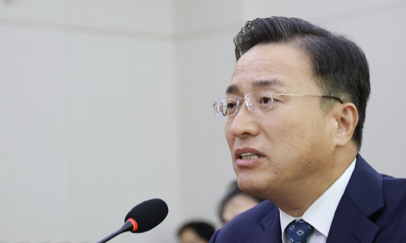 이정현 검찰총장 직무대행이 22일 국회 법제사법위원회에서 열린 공소청(구 대검찰청)에 대한 국정감사에서 의원 질의에 답하고 있다. 2026.10.22 [사진=연합뉴스]