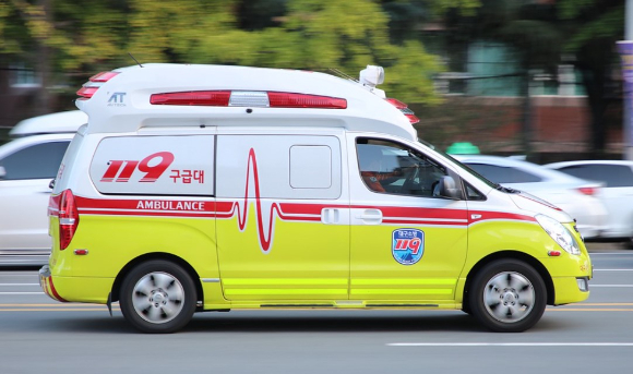 서울 강남구 대치동 은마아파트 공사 현장에서 작업자 2명이 매몰되는 사고가 발생했다. 본 기사와 무관한 이미지. [사진=픽사베이]