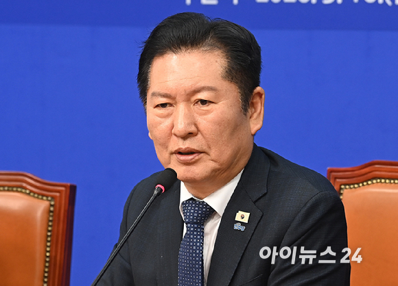 정청래 더불어민주당 대표가 16일 서울 여의도 국회에서 열린 시&middot;도당위원장협의회 회의에서 발언하고 있다. [사진=곽영래 기자]