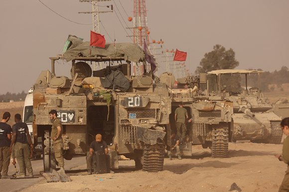 27일(현지시각) 이스라엘 남부, 가자지구 국경 부근에 이스라엘군이 주둔하고 있다.2024.05.28. [사진=AP/뉴시스]