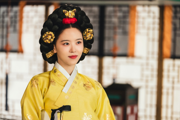 &apos;폭군의셰프&apos; 강한나 &quot;강목주가 폭군이라는 반응 인상적, 다음 생은 바르게 살길&quot;