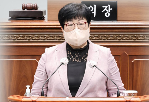김미나 국민의힘 창원시의원. [사진=창원특례시의회 홈페이지 캡처]
