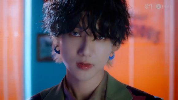 슈퍼주니어의 열한 번째 정규 앨범 Vol.1 'The Road : Keep on Going' 타이틀곡 'Mango' 뮤직비디오 두 번째 티저 영상이 공개돼 관심을 모으고 있다. [사진=슈퍼주니어 'Mango' MV 2차 티저 영상 캡쳐]