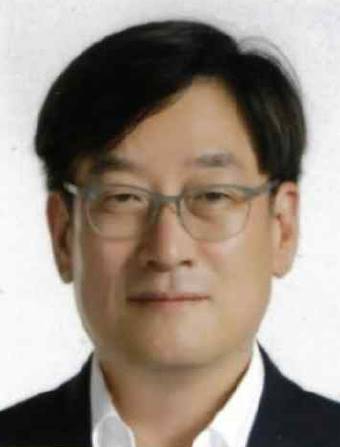 형지글로벌 경영자문으로 합류한 이상협 고문. [사진=형지글로벌]