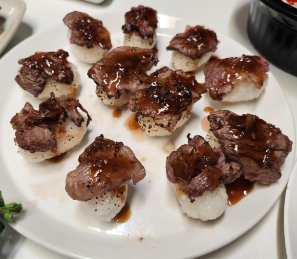 A씨와 아이들이 남긴 반성문. [사진=온라인 커뮤니티]