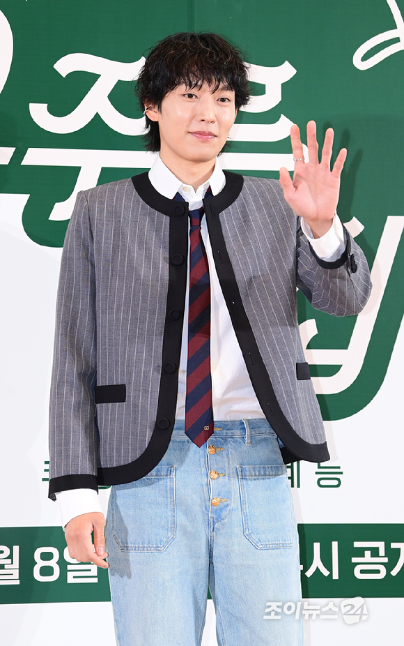 배우 이기택이 6일 오전 서울 중구 명동 커뮤니티하우스마실에서 열린 쿠팡플레이 새 예능 '봉주르빵집' 제작발표회에 참석하고 있다. [사진=정소희 기자]