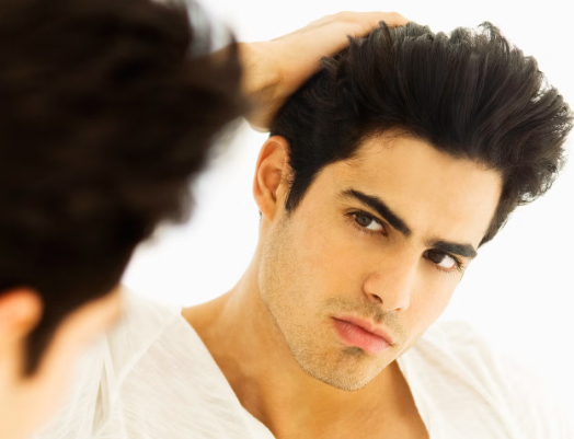 탈모와 모발 건강 관리에 김&middot;미역&middot;다시마 등 해조류 섭취가 효과적이라는 전문가 설명이 나왔다. 사진은 본 기사 내용과 무관. [사진=픽셀]