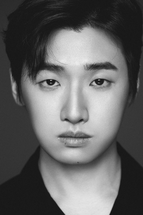 배우 이다윗 프로필 [사진=샘컴퍼니]