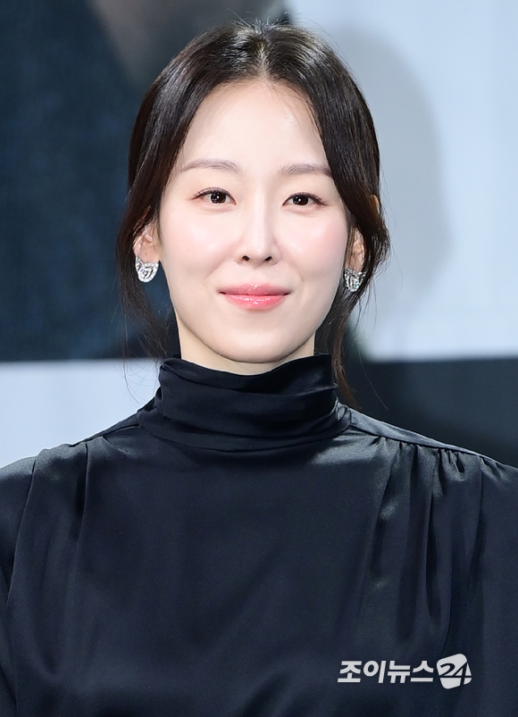 배우 서현진이 28일 오후 서울 마포구 상암동 MBC 골든마우스홀에서 열린 MBC 새 금토드라마 '라이어' 제작발표회에 참석하고 있다. [사진=정소희 기자]