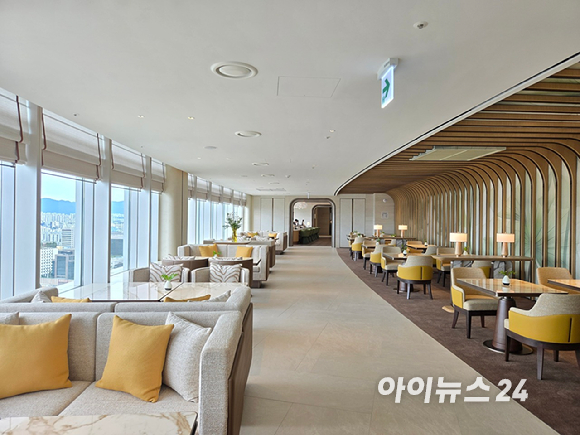 라운지 & 바 '더 로그' [사진=박은경 기자]