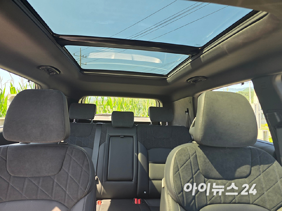KGM '액티언 하이브리드' 정측면. [사진=김종성 기자]