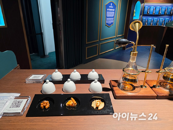 김효상 캄파리코리아 대표이사가 26일 열린 미디어데이에서 발표하고 있다. \[사진=구서윤 기자]