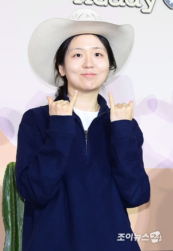 김예슬 PD가 24일 오전 서울 CGV 아이파크몰에서 열린 넷플릭스 예능 '이서진의 달라달라' 제작발표회에 참석하고 있다. [사진=정소희 기자]