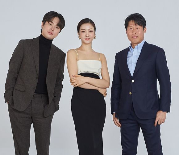 박찬욱 감독이 18일 온라인으로 진행된 'Apple과 박찬욱 감독 콜라보 프로젝트' 기자간담회에 참석해 질문에 답하고 있다. [사진=Apple]