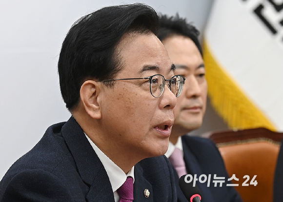 송언석 국민의힘 원내대표가 24일 서울 여의도 국회에서 열린 최고위원회의에서 발언하고 있다. [사진=곽영래 기자]