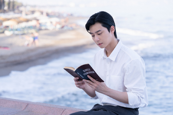 배우 박서준이 JTBC 토일드라마 '경도를 기다리며'에서 이경도 역을 맡아 호연을 펼쳤다. [사진=어썸이엔티]